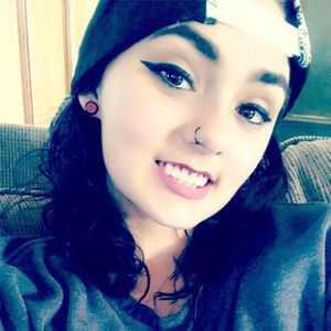 Meet your Posher, Amber